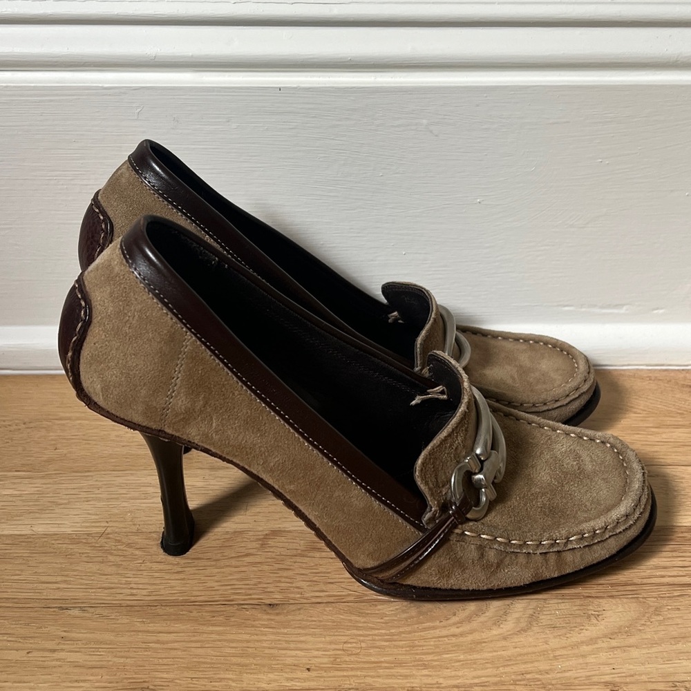 Vintage Goffredo Fantini italian brown suede heeled loafer with silver buckle
